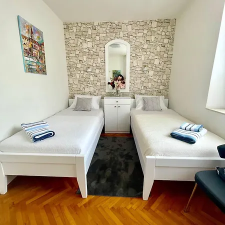 Dinka Old Town Apartment Trogir Exterior photo